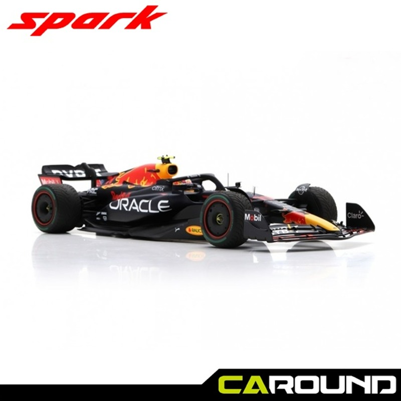 Spark 1:18 Oracle Red Bull Racing F1 RB18 No.11 Singapore Grand Prix 2022 Winner - Sergio Perez (Acrylic Cover)